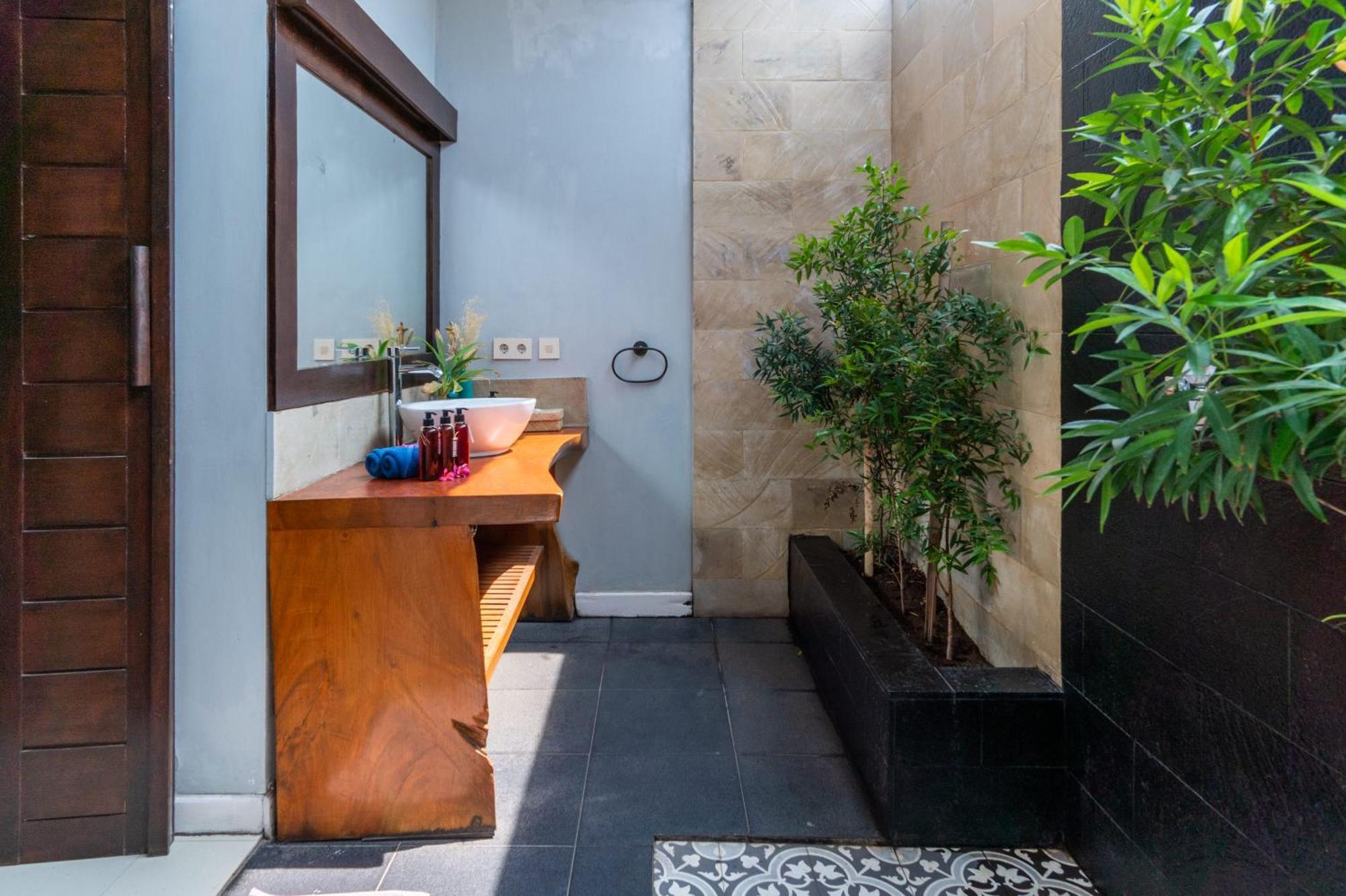 Bale Sampan Boutique Bungalows Quần đảo Gili Ngoại thất bức ảnh