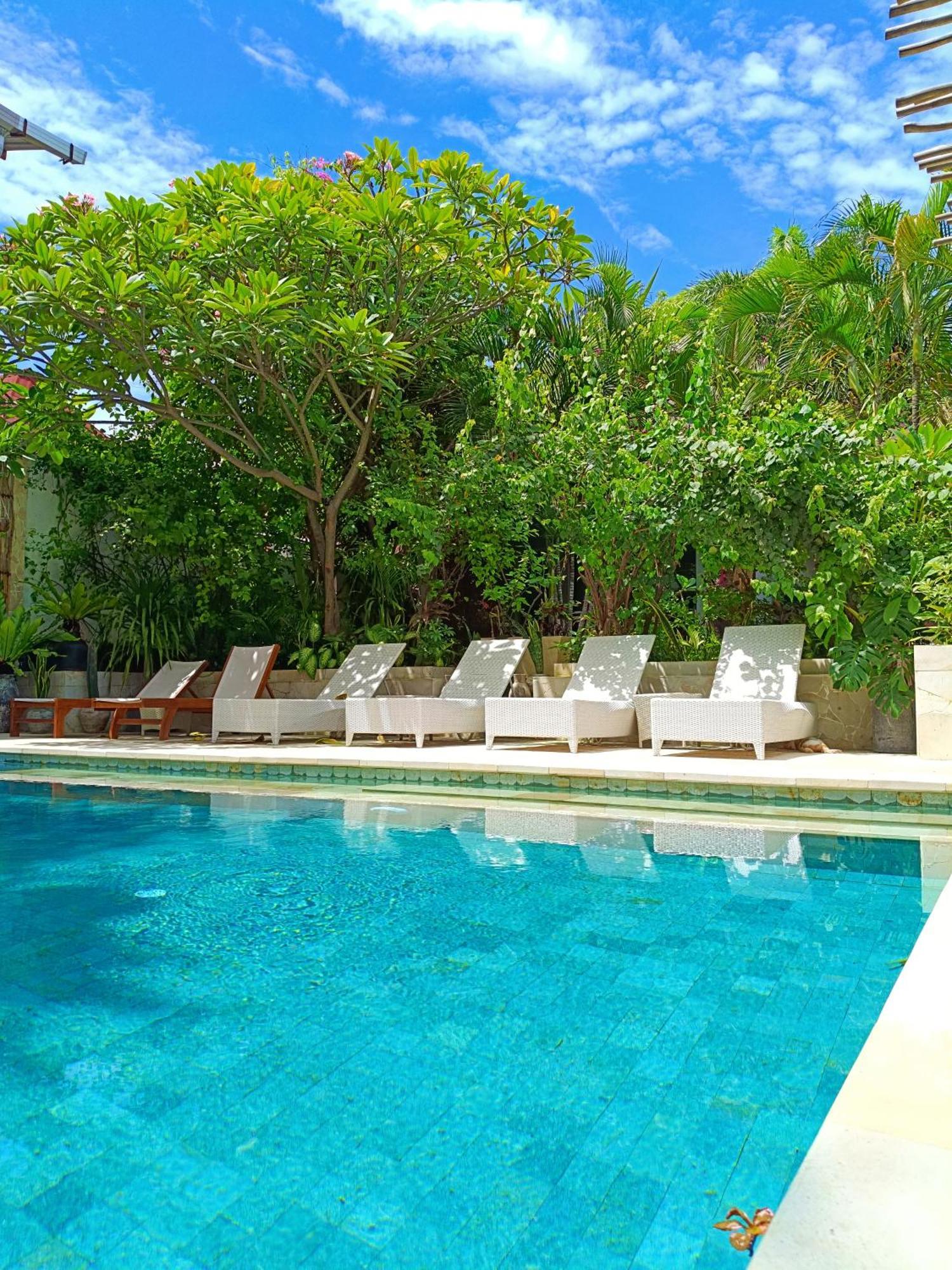 Bale Sampan Boutique Bungalows Quần đảo Gili Ngoại thất bức ảnh